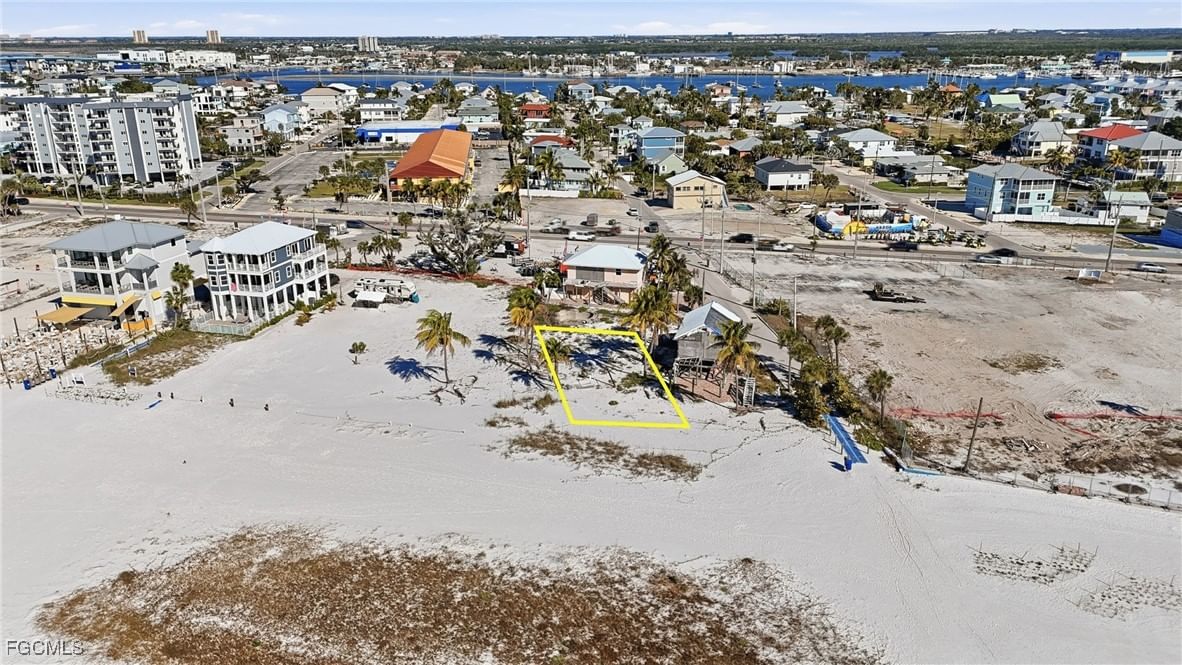 42 Avenue E, Fort Myers Beach, FL 33931 photo 4