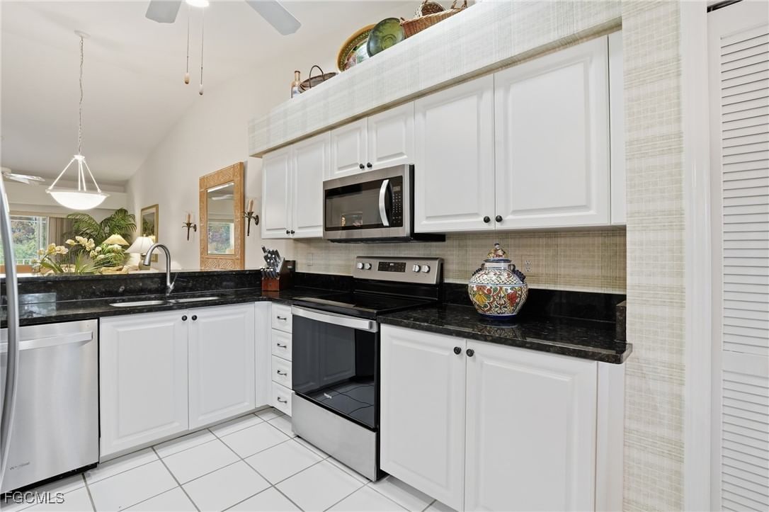 14270 Hickory Links Court #2123, Fort Myers, FL 33912 photo 4