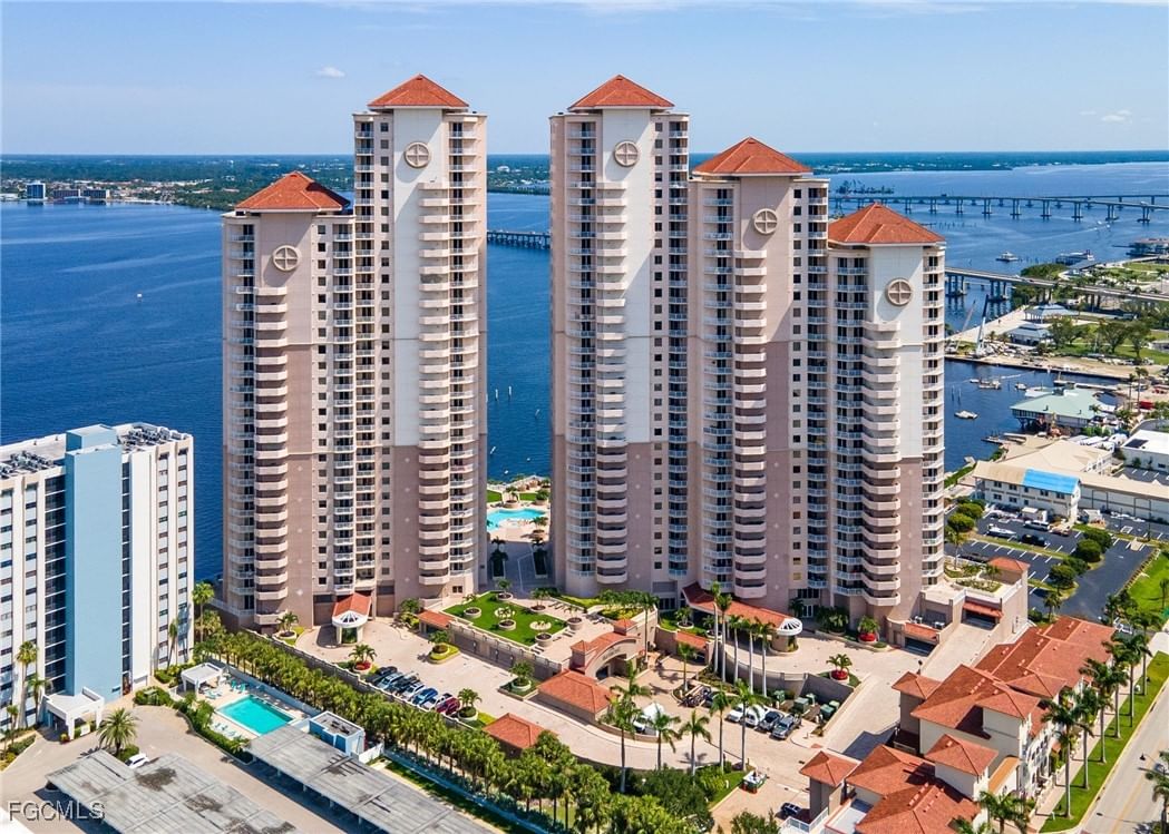 2090 W First Street #1606, Fort Myers, FL 33901 photo 2