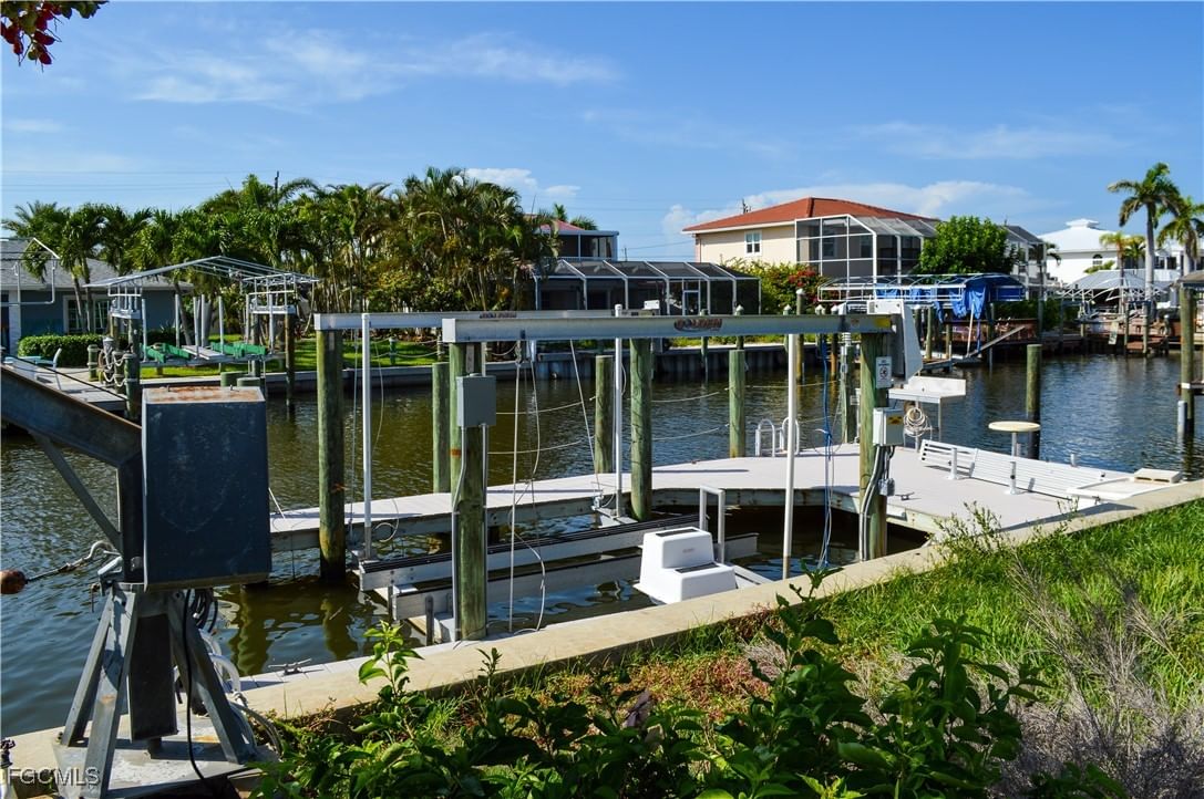 206 Ibis Street, Fort Myers Beach, FL 33931 photo 5