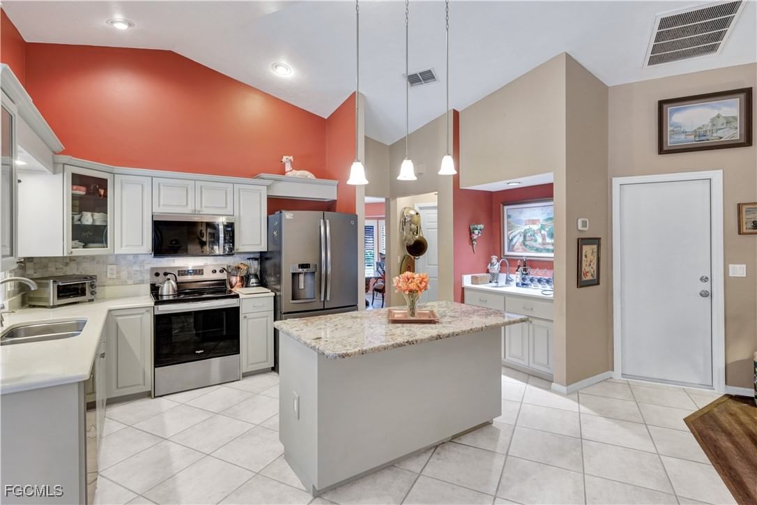 15830 Gleneagle Court, Fort Myers, FL 33908 photo 5
