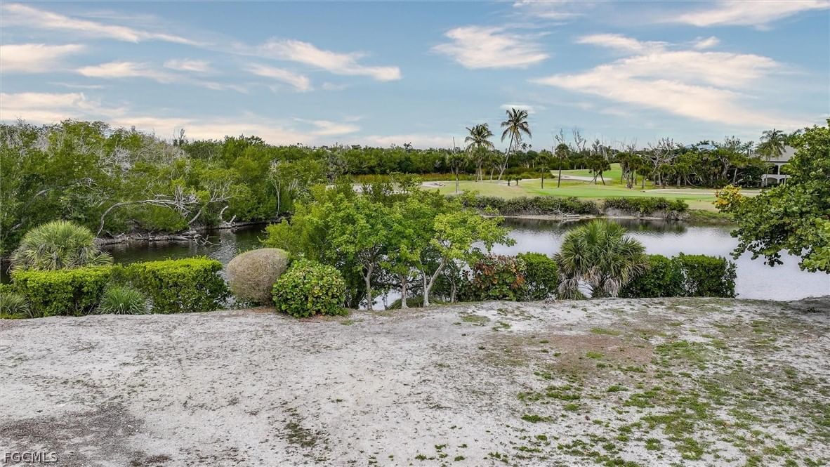 1331 Par View Drive, Sanibel, FL 33957 photo 3