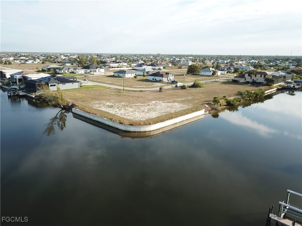 3100 NW 45th Place, Cape Coral, FL 33993 photo 4