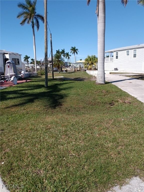 2413 York Road, St James City, FL 33956 photo 3