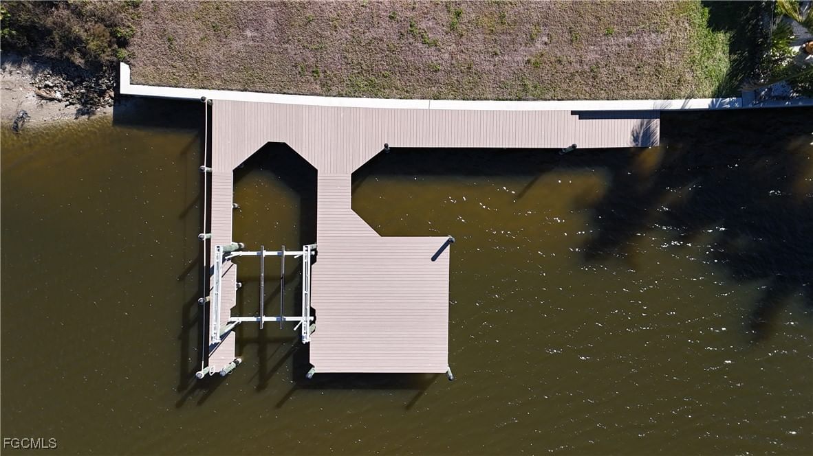 3527 NW 21st Terrace, Cape Coral, FL 33993 photo 3