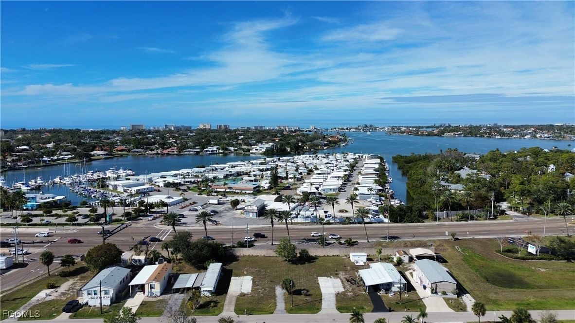 13,14,15 Erskine Drive, Venice, FL 34285 photo 5