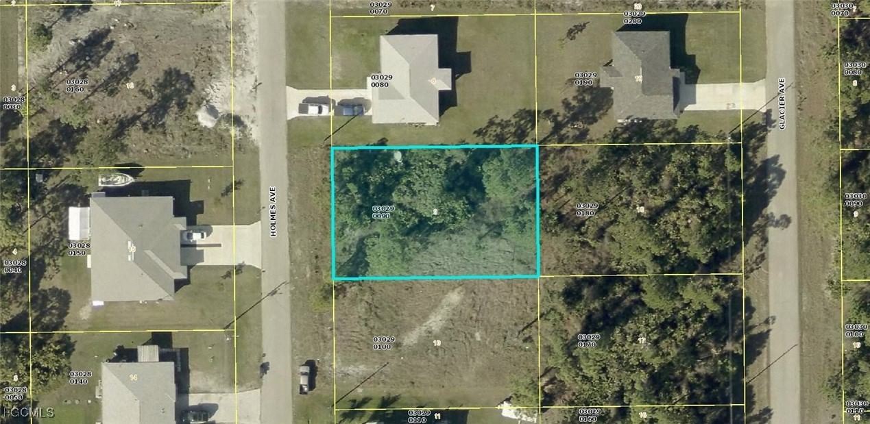 723 Holmes Avenue, Lehigh Acres, FL 33974 photo 2
