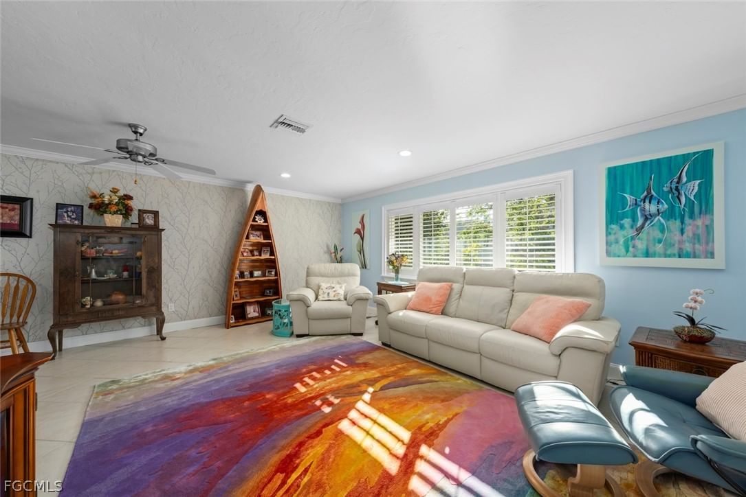 1056 S Yachtsman Drive, Sanibel, FL 33957 photo 5