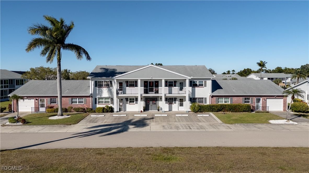 1505 Myerlee Country Club Boulevard #2V, Fort Myers, FL 33919 photo 3