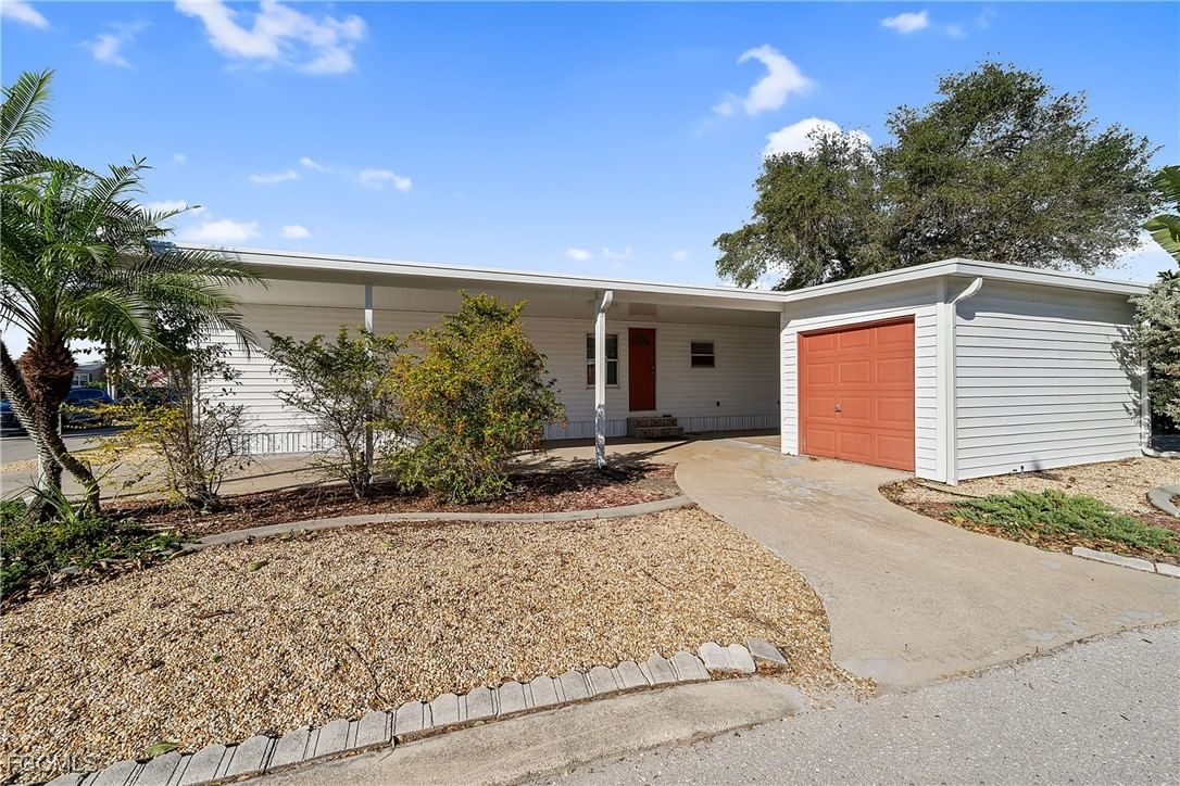 274 Boros Drive, North Fort Myers, FL 33903 photo 2