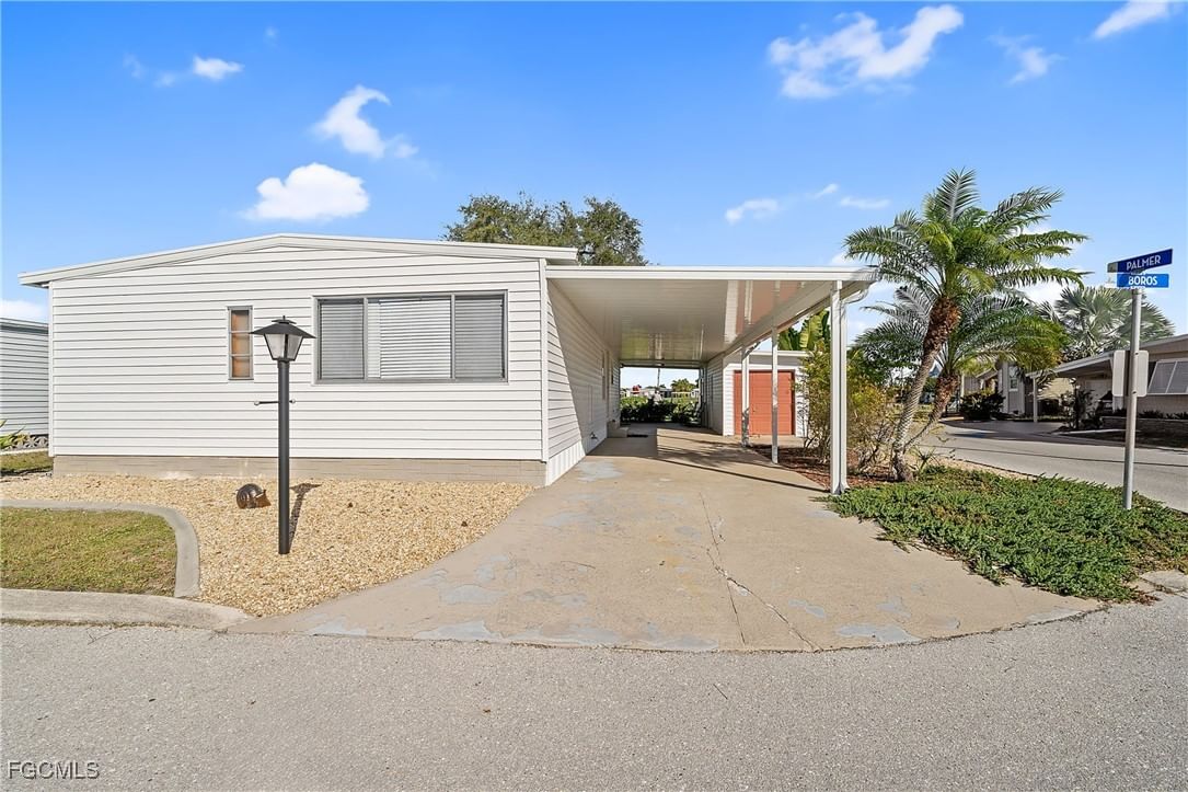 274 Boros Drive, North Fort Myers, FL 33903 photo 3