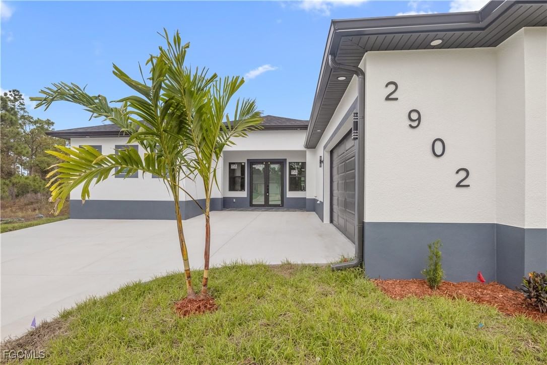 2902 42nd Street W, Lehigh Acres, FL 33971 photo 4