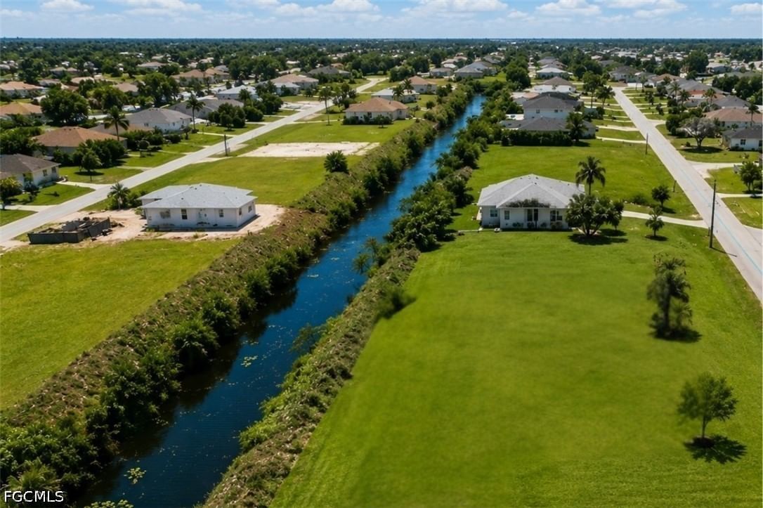 1507 NE 20th Avenue, Cape Coral, FL 33909 photo 3