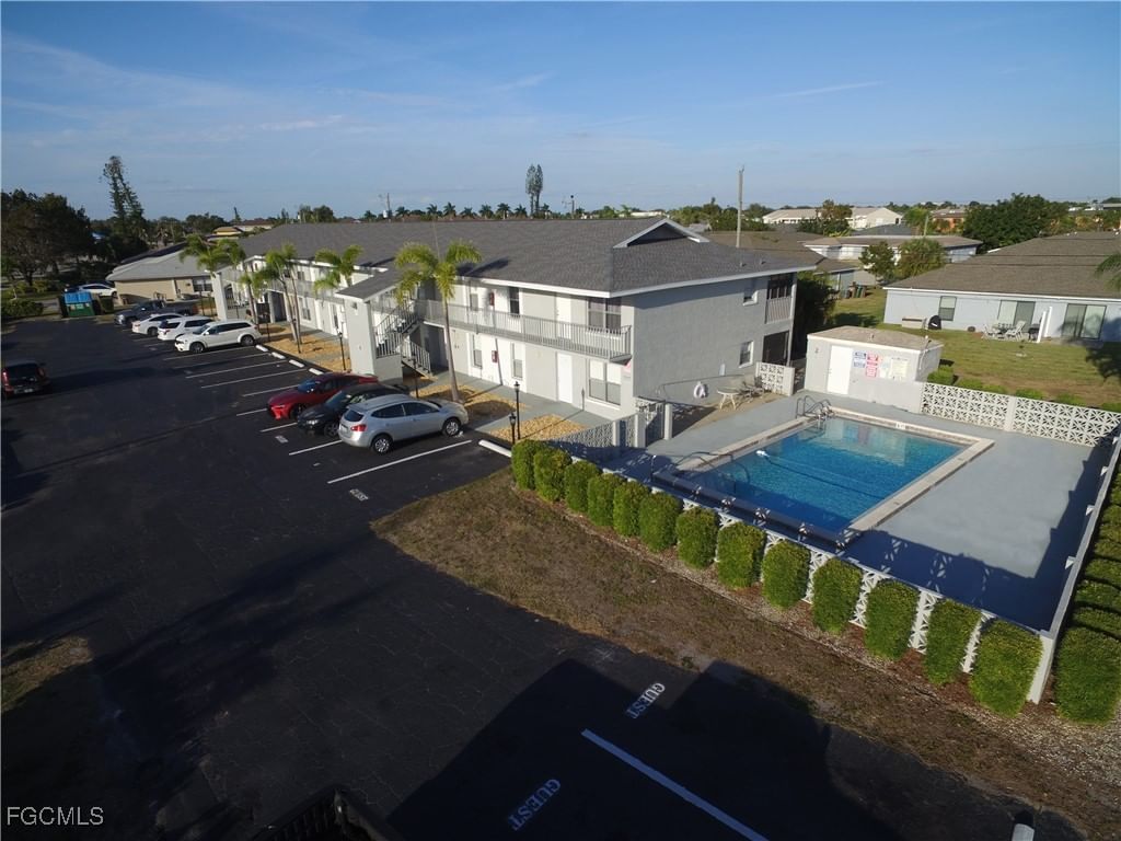 3705 Country Club Boulevard #1-12, Cape Coral, FL 33904 photo 5