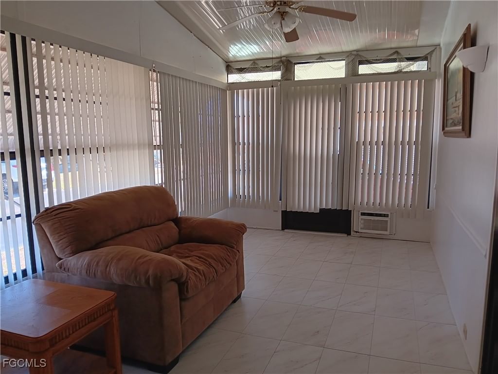 610 Friendly Place, North Fort Myers, FL 33917 photo 3
