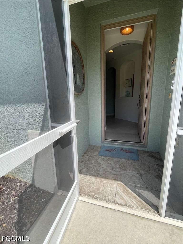 10640 Camarelle Circle, Fort Myers, FL 33913 photo 5