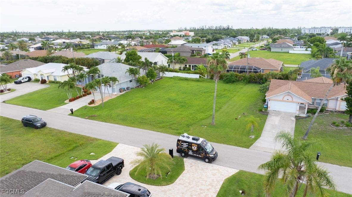 2247 SW 27th Street, Cape Coral, FL 33914 photo 4