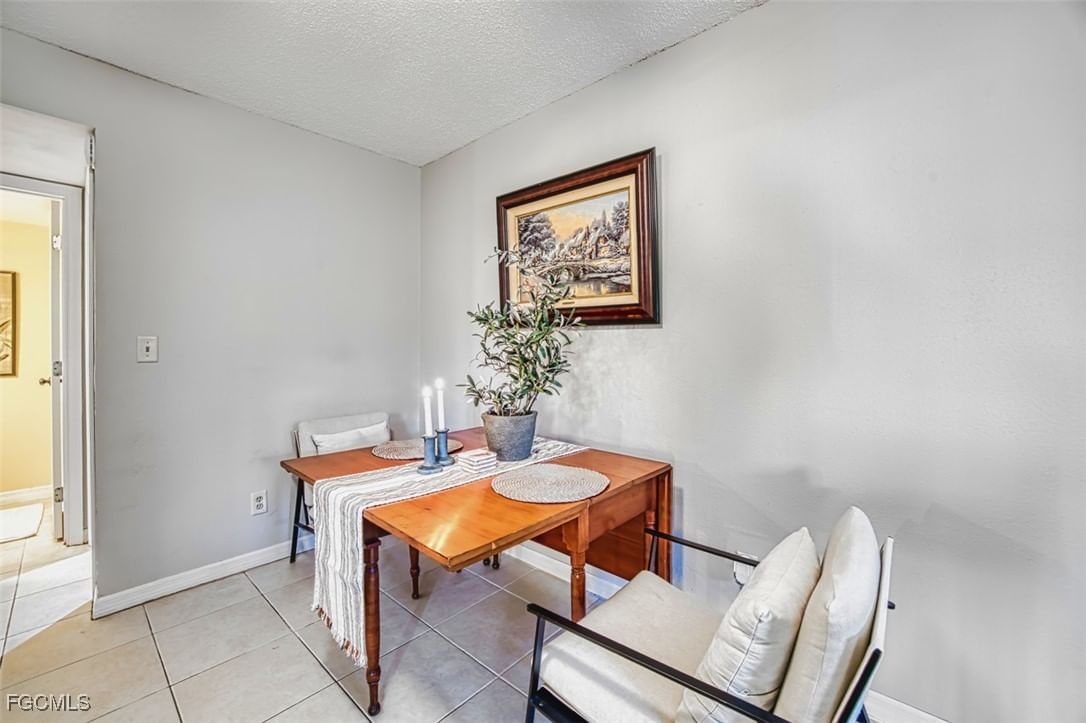 1444 Park Shore Circle #3, Fort Myers, FL 33901 photo 4