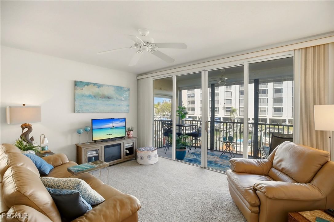 4421 Bay Beach Lane #611, Fort Myers Beach, FL 33931 photo 4