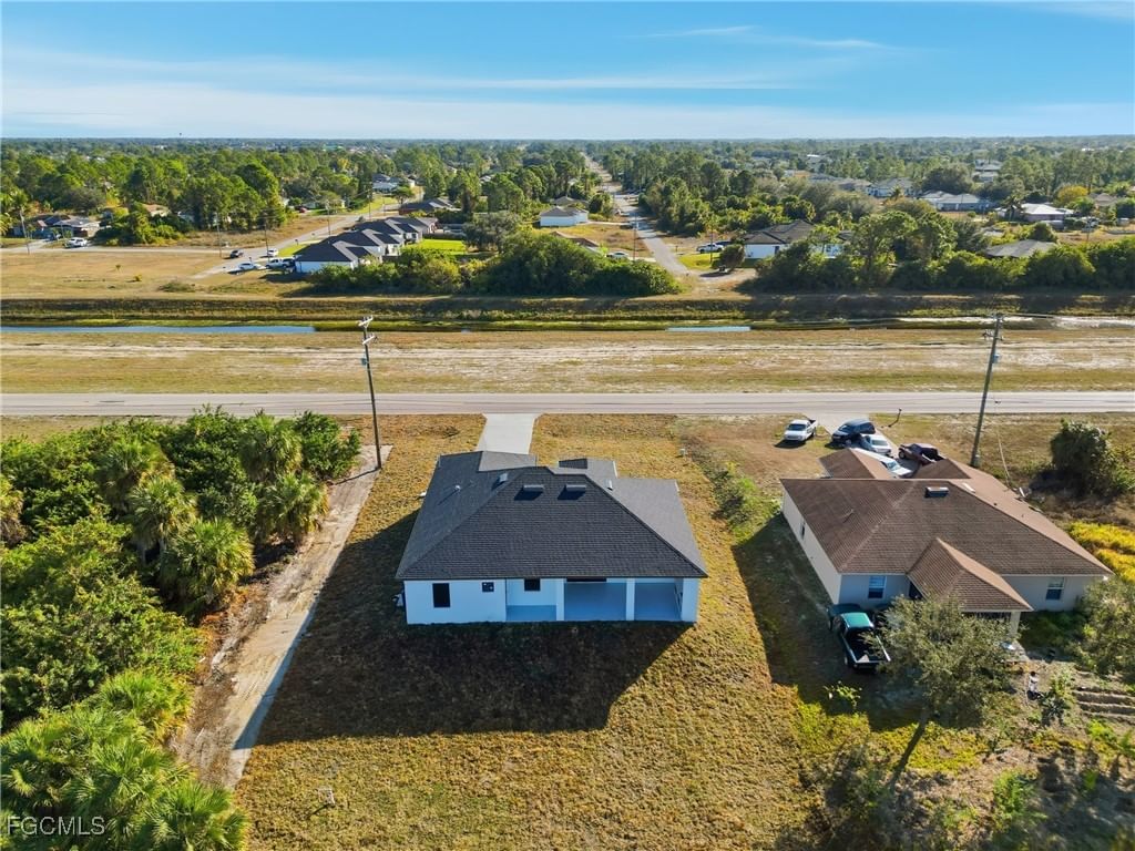 3204 Sunshine Boulevard S, Lehigh Acres, FL 33976 photo 5