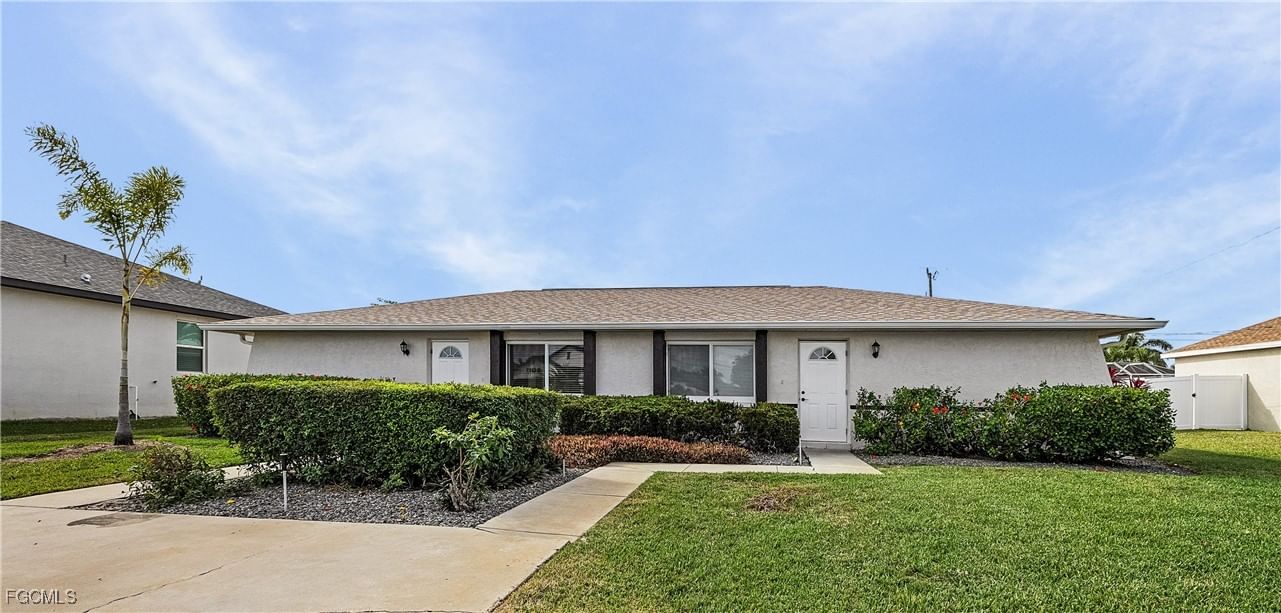 4012/4014 SW 16TH Place, Cape Coral, FL 33914 photo 2