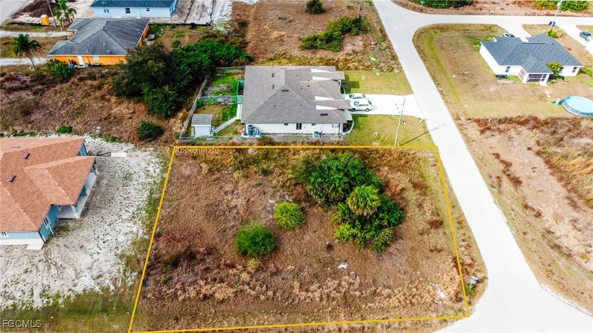 364 Poplar Street, Lehigh Acres, FL 33974 photo 4