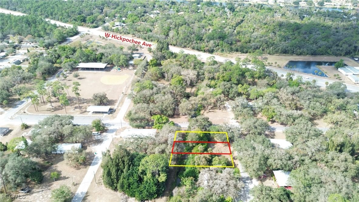 851 Caloosahatchee Avenue, Labelle, FL 33935 photo 5