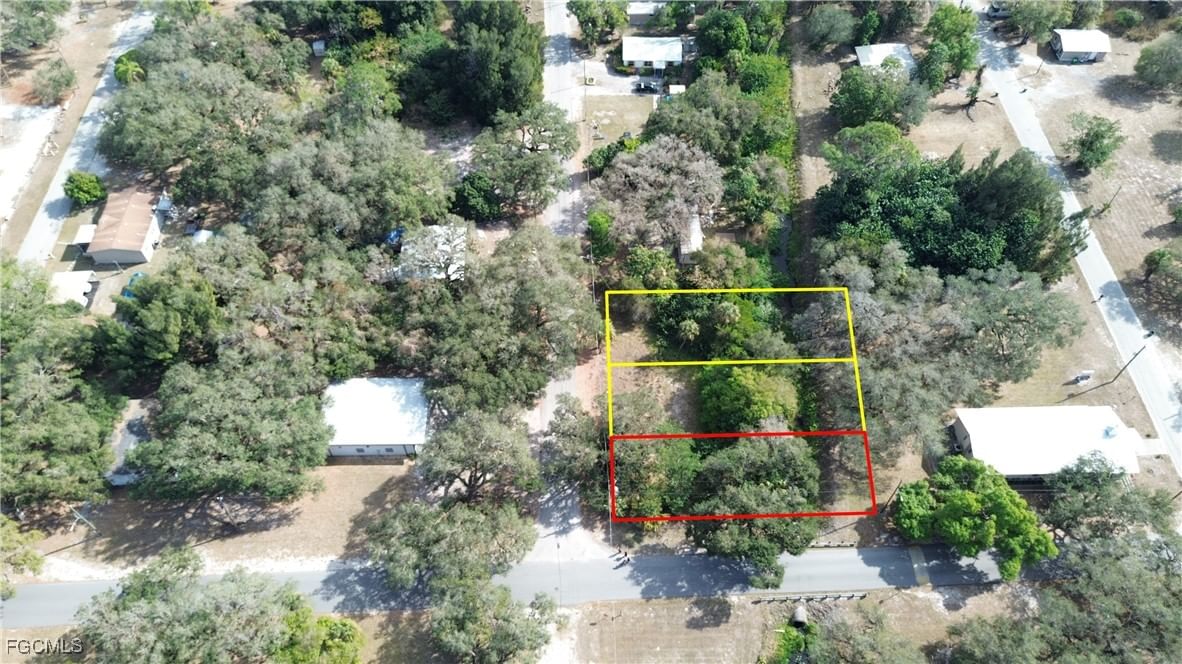 871 Caloosahatchee Avenue, Labelle, FL 33935 photo 3