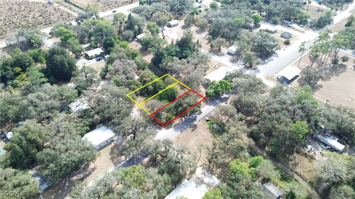 871 Caloosahatchee Avenue, Labelle, FL 33935 photo 4