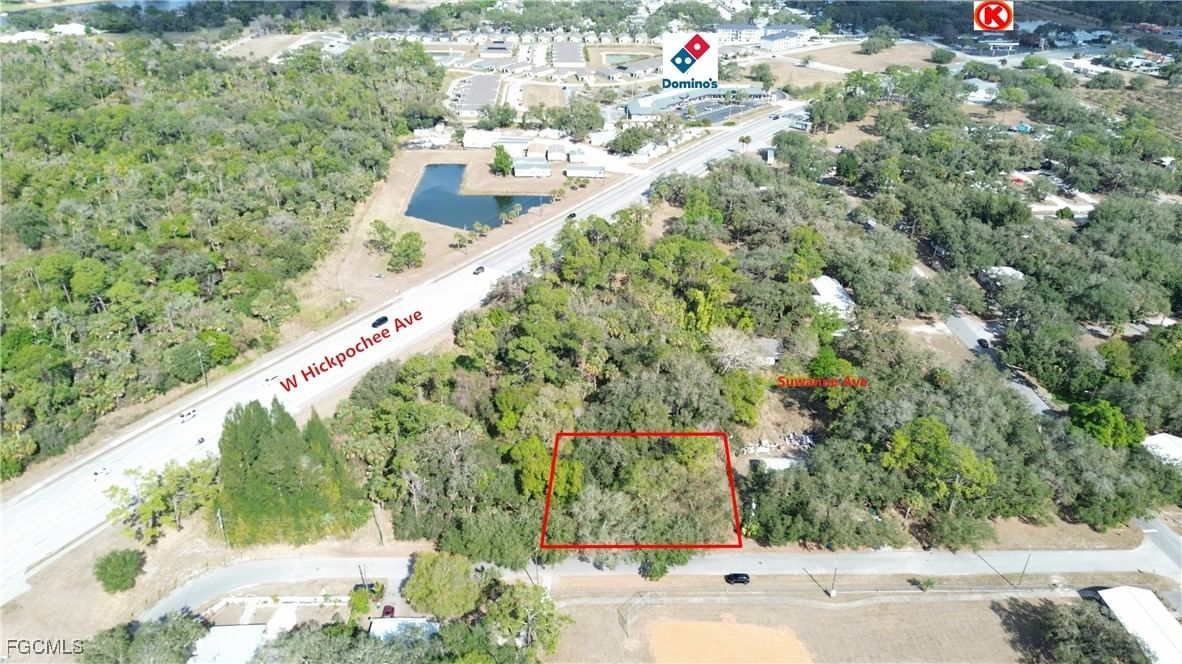 Suwanee Avenue, Labelle, FL 33935