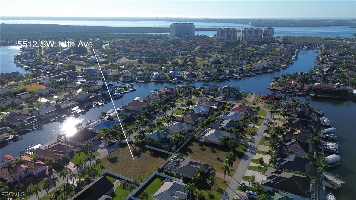5512 SW 14th Avenue, Cape Coral, FL 33914 photo 3