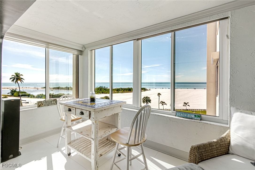 6672 Estero Boulevard #A511, Fort Myers Beach, FL 33931 photo 2