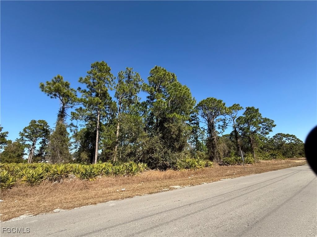 3209 Floyd Avenue S, Lehigh Acres, FL 33976 photo 4
