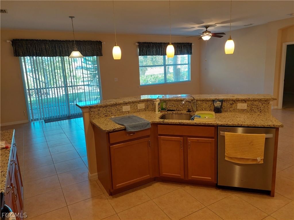3333 Magnolia Landing Lane, North Fort Myers, FL 33917 photo 5