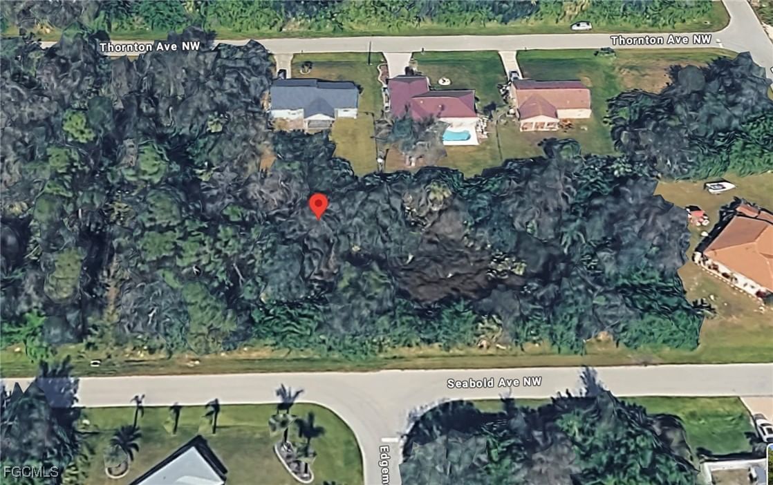 778 Seabold Avenue NW, Port Charlotte, FL 33948 photo 2