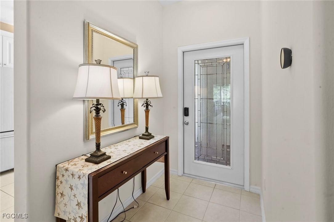 8103 Woodridge Pointe Drive, Fort Myers, FL 33912 photo 4