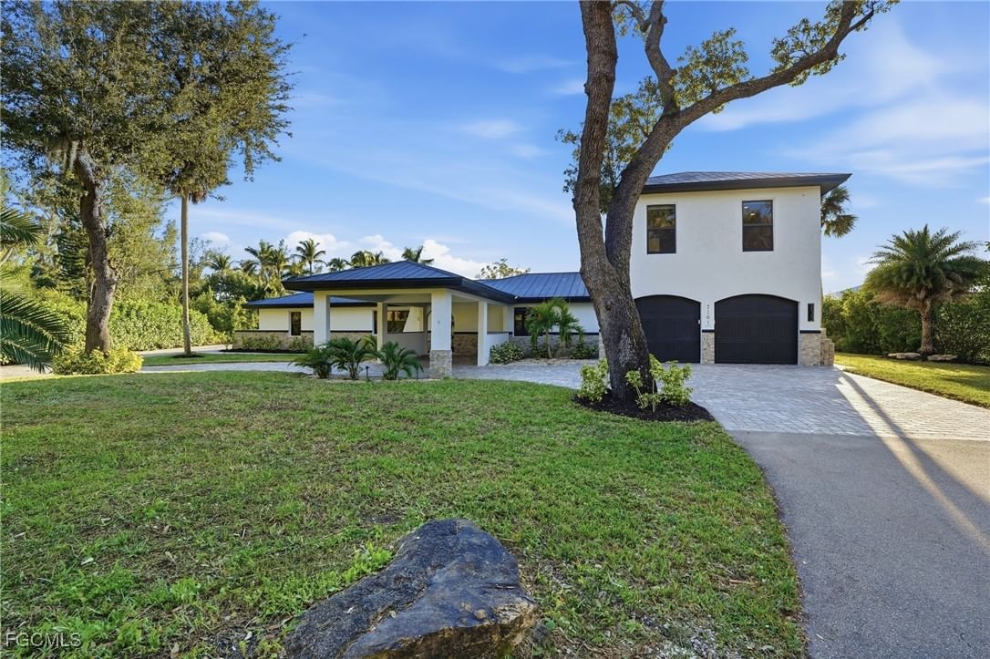 7161 Shannon Boulevard, Fort Myers, FL 33908 photo 2