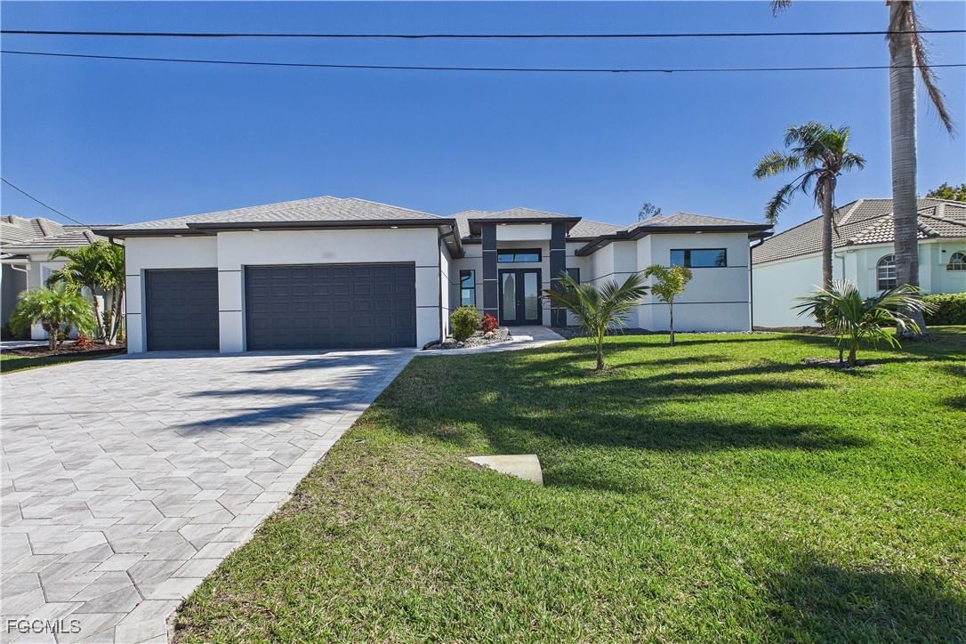 3121 SW 26th Place, Cape Coral, FL 33914 photo 3