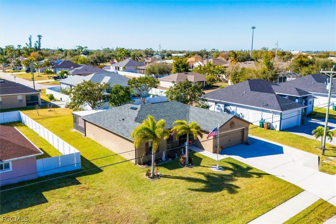 1826 SW Trafalgar Parkway, Cape Coral, FL 33991 photo 4