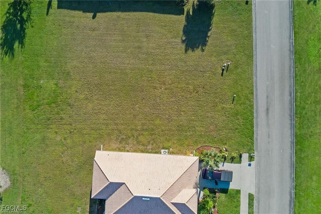 2020 Oxford Ridge Circle, Lehigh Acres, FL 33973 photo 4