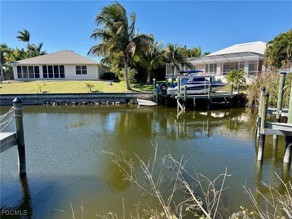 4228 SW 19th Place, Cape Coral, FL 33914 photo 2