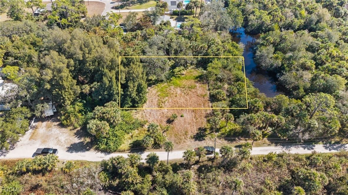 16920 Pelican Way, North Fort Myers, FL 33917 photo 2