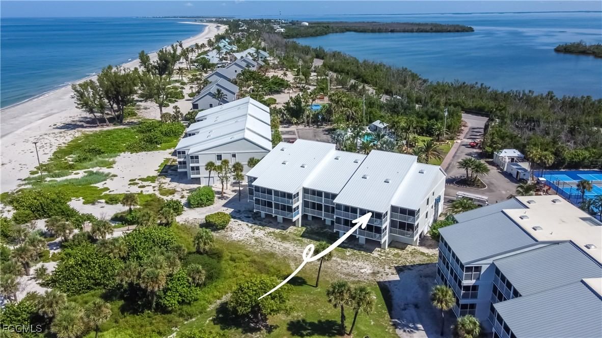 2122 Gulf Beach Villas, Captiva, FL 33924 photo 4