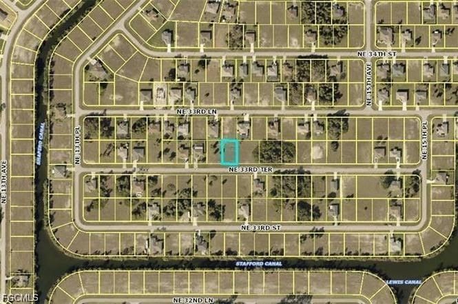 1407 NE 33rd Terrace, Cape Coral, FL 33909 photo 2