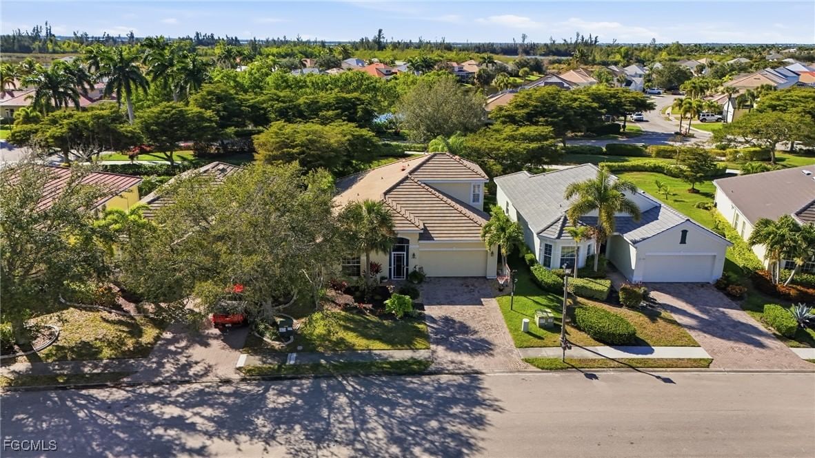 2452 Blackburn Circle, Cape Coral, FL 33991 photo 4