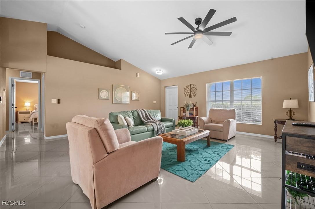 1214 SW Santa Barbara Place, Cape Coral, FL 33991 photo 4
