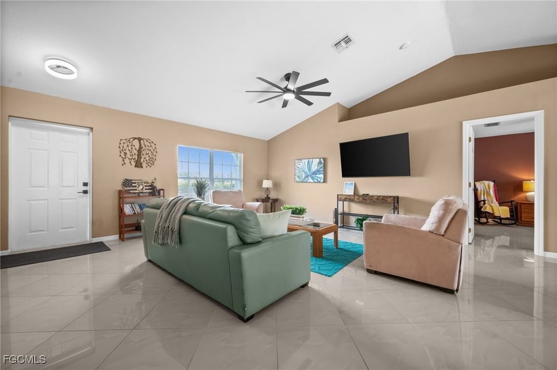 1214 SW Santa Barbara Place, Cape Coral, FL 33991 photo 5