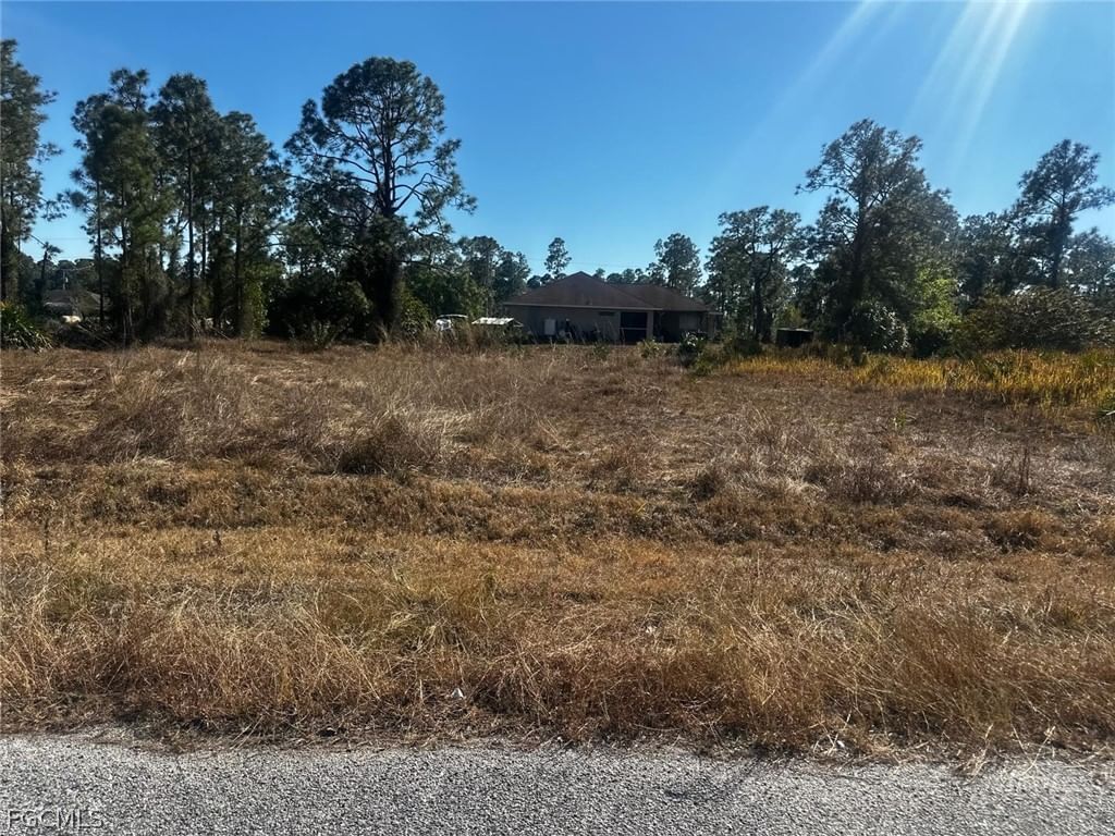 1044 Bells Street E, Lehigh Acres, FL 33974 photo 2