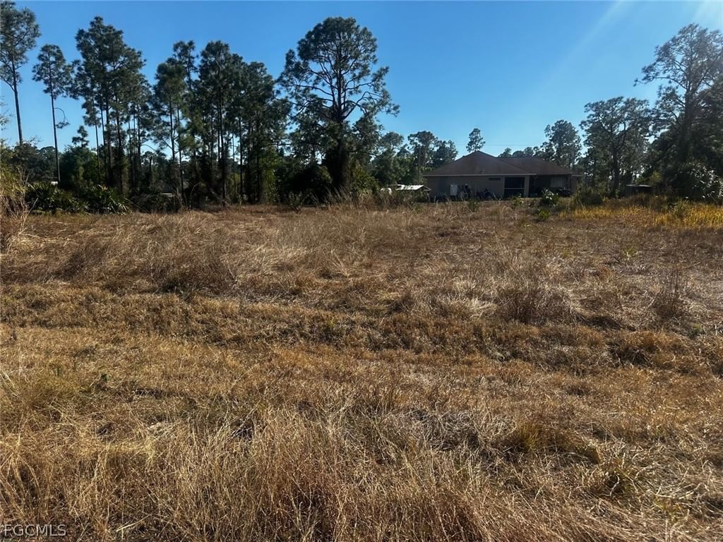 1044 Bells Street E, Lehigh Acres, FL 33974 photo 4