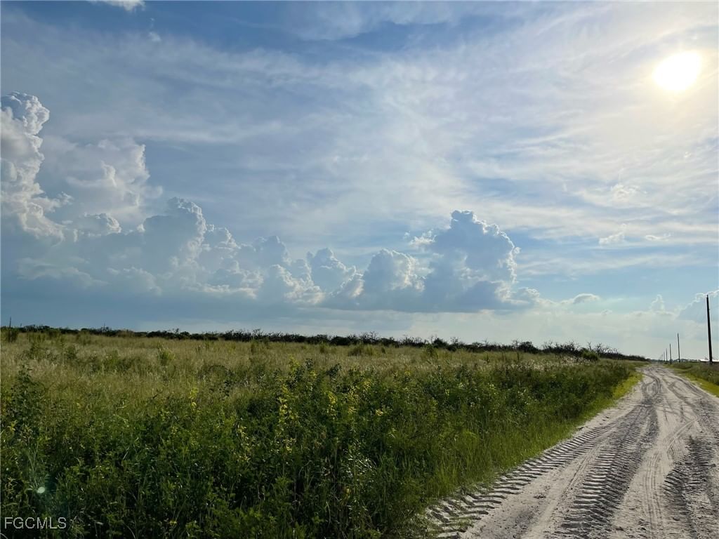 6985 6th Road, Labelle, FL 33935 photo 5